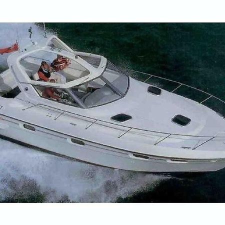 Eden Marine Ξενοδοχείο Montalieu-Vercieu Εξωτερικό φωτογραφία